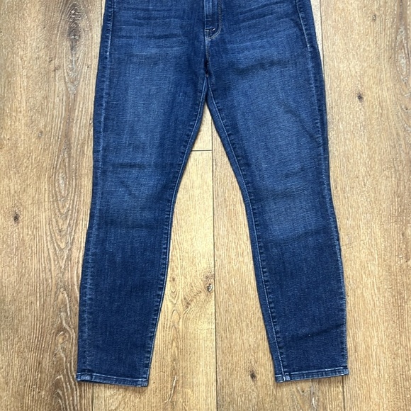 MOTHER The Looker Crop in Switch It Up Size 30 - Picture 7 of 11